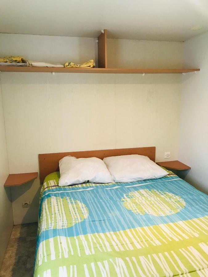 Mobil'Home Dans Camping Bec-de-Mortagne Kültér fotó